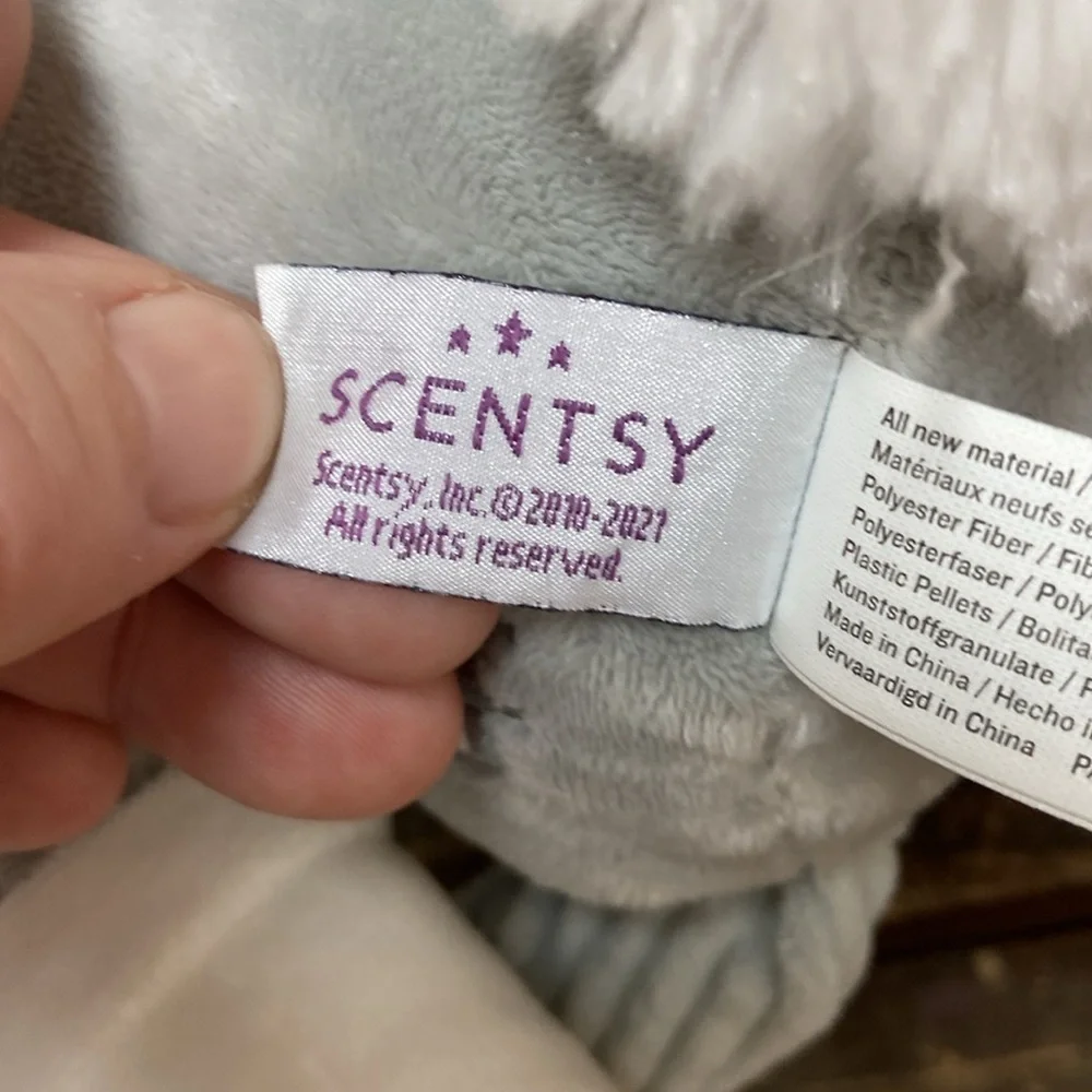 🎊Host Pick🥰Looney Tunes Bugs Bunny Scentsy Buddy Plush - No Scent Pack.